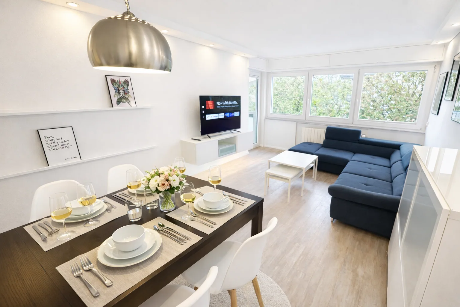 Zentrale 3-Zi Wohnung Karlsruhe | 2 Balkone & WLAN